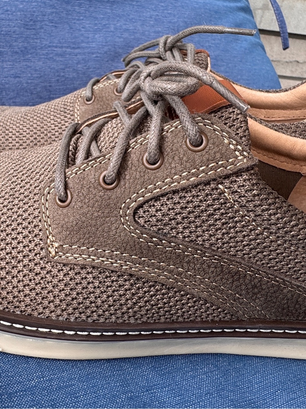 Johnston & Murphy Men's Brown Knit Lace-Up Sneakers